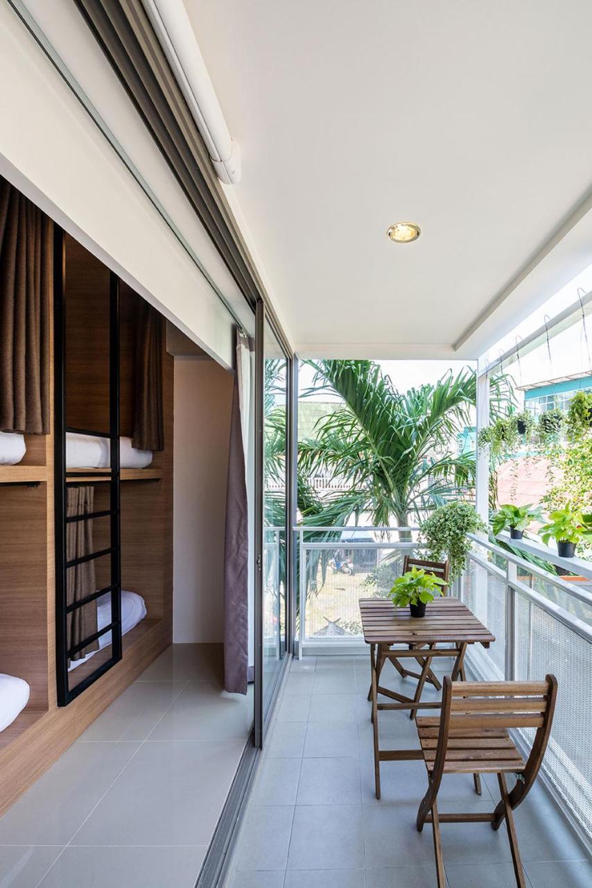 Stay@Kata Poshtel Карон Экстерьер фото